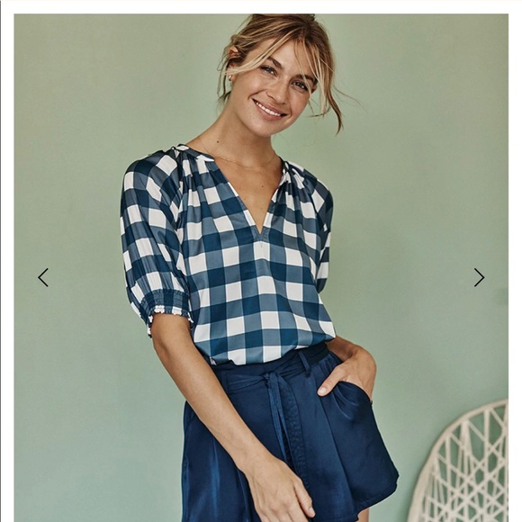 Summersalt The Silky Paper Bag Short in deep sea - Picture 3 of 4